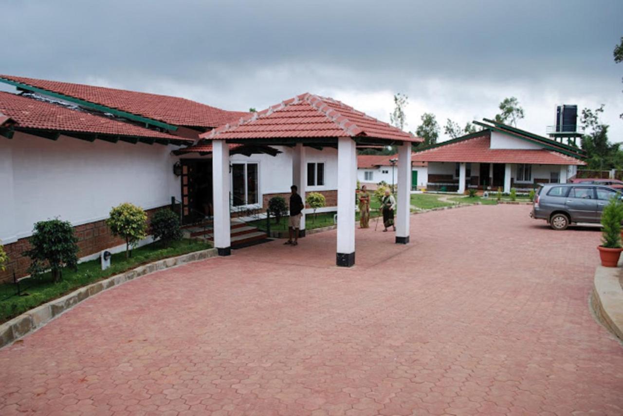 Eka Resort Sakleshpur Bagian luar foto